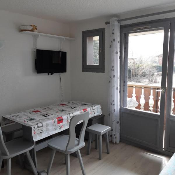 Le Chalet Des Neiges Les Carroz d'Araches Bagian luar foto